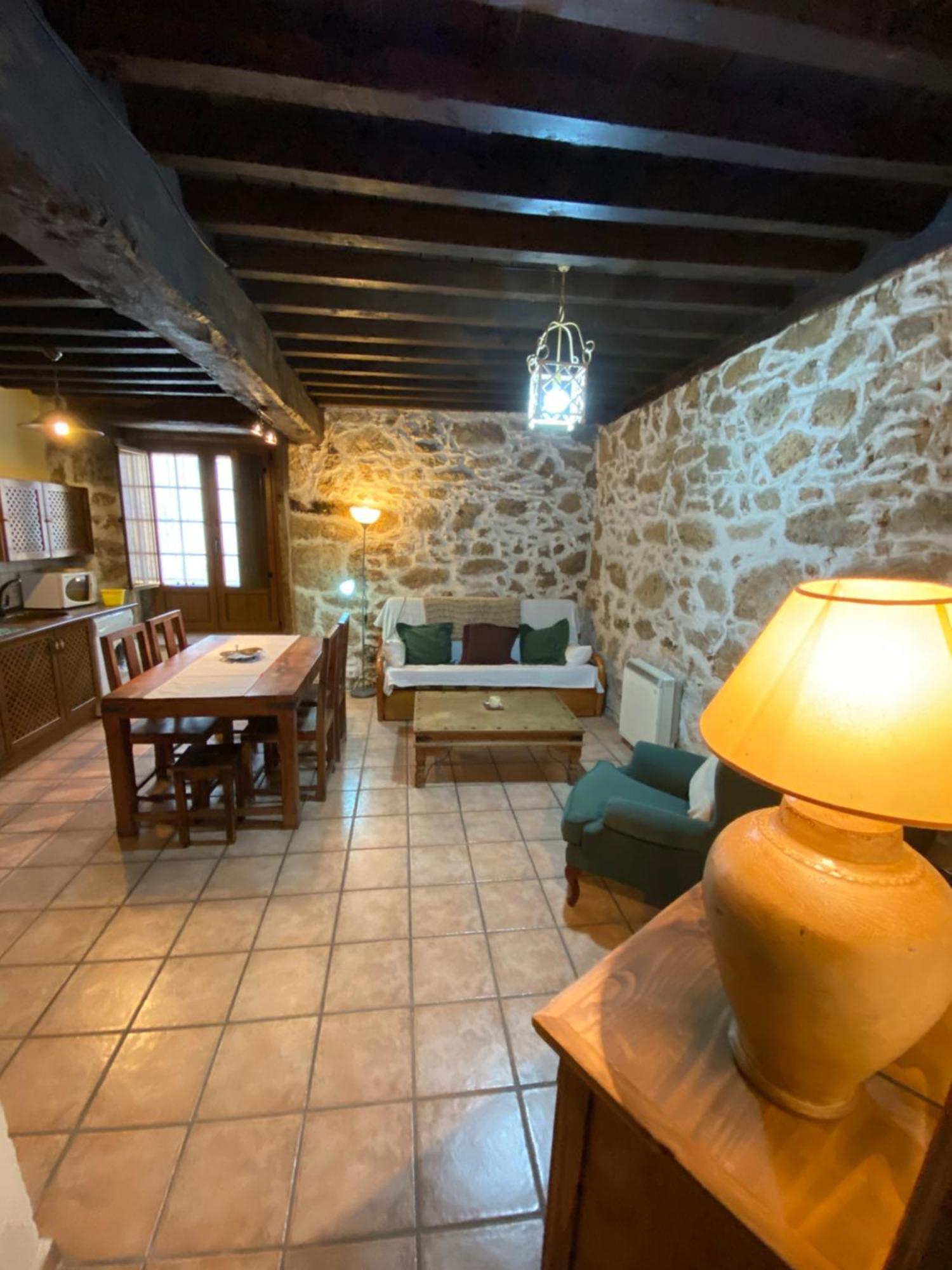 Apartamentos Rurales La Antigua Fonda Candelario Luaran gambar