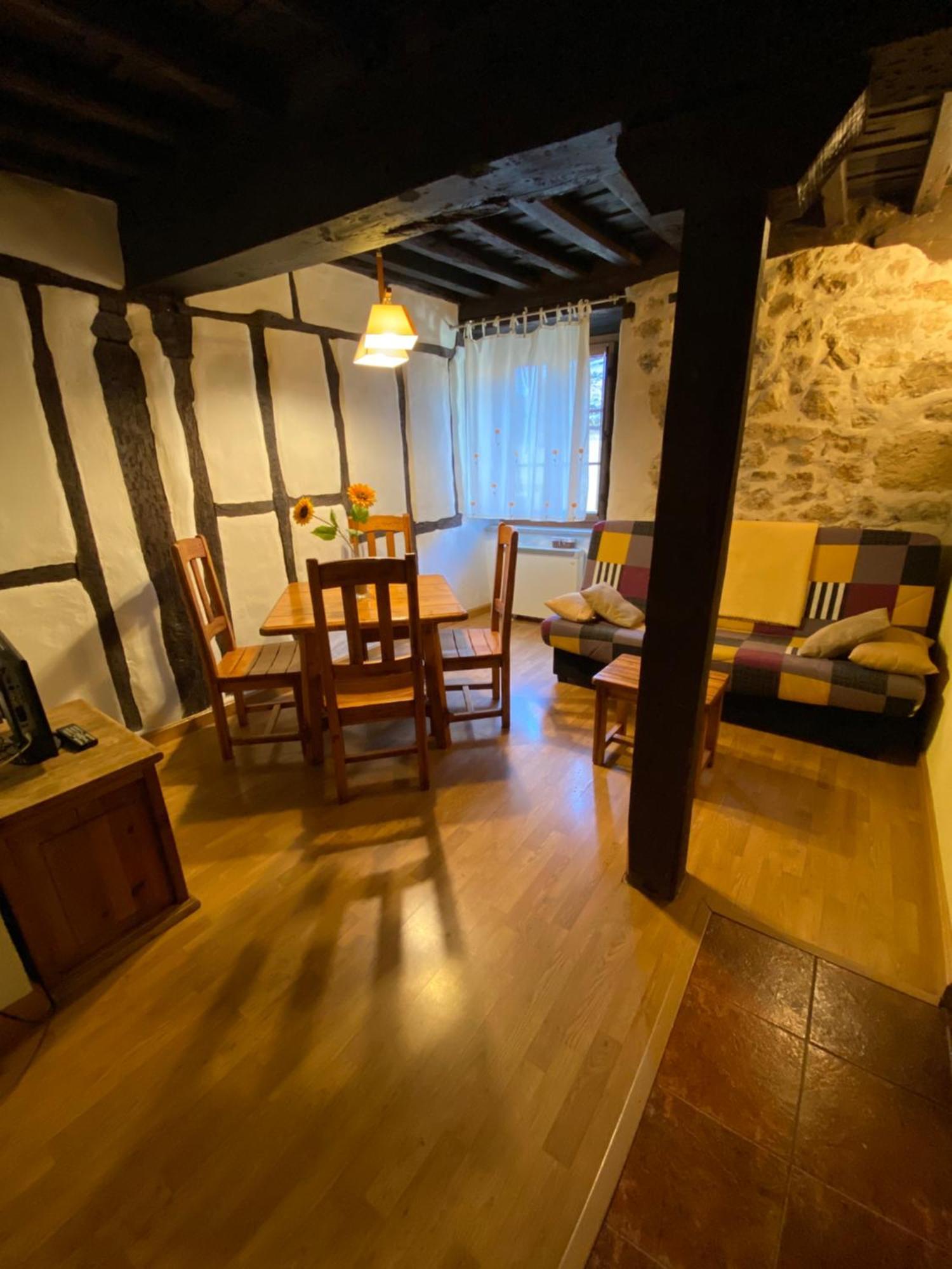 Apartamentos Rurales La Antigua Fonda Candelario Luaran gambar
