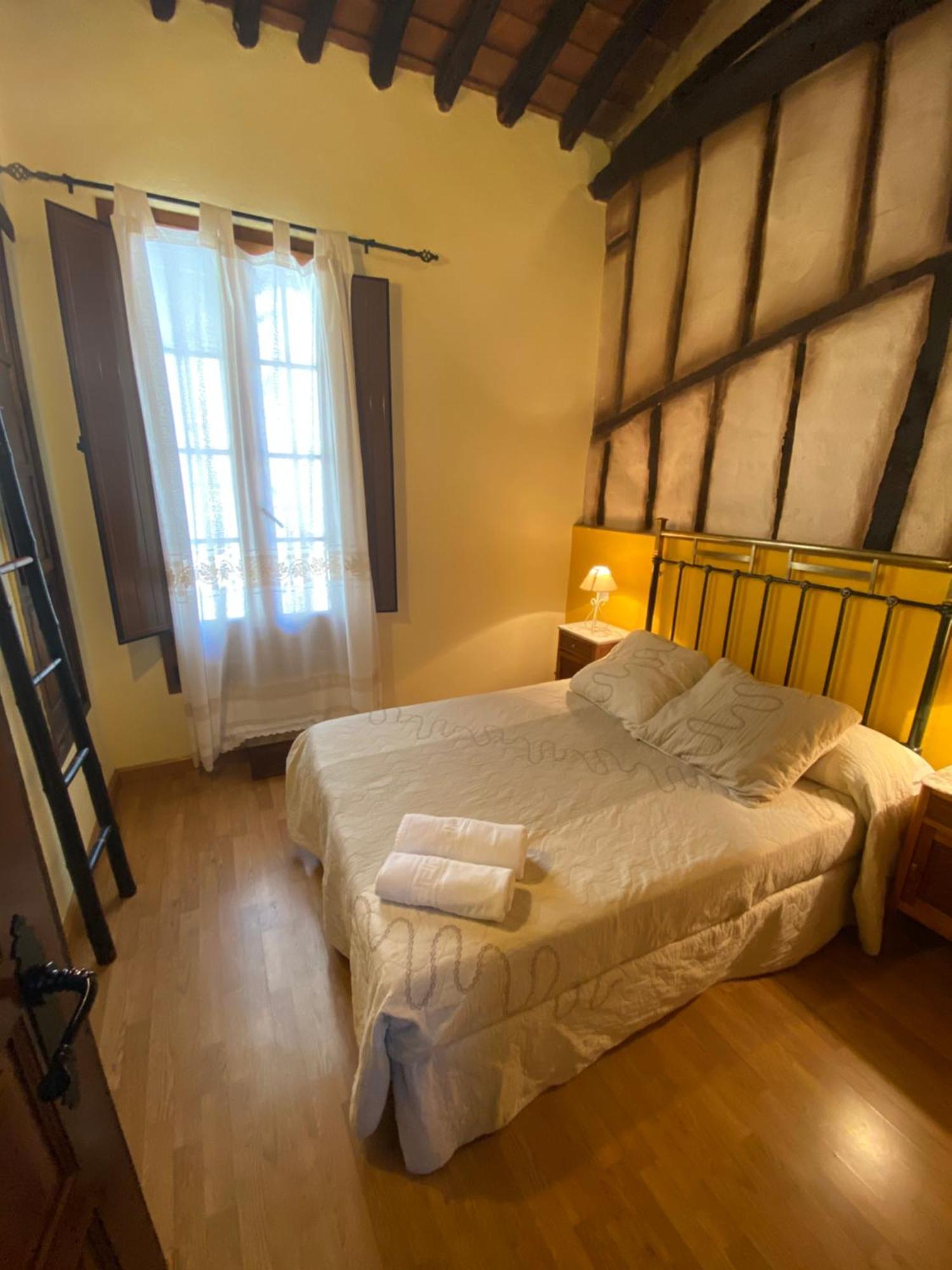 Apartamentos Rurales La Antigua Fonda Candelario Luaran gambar
