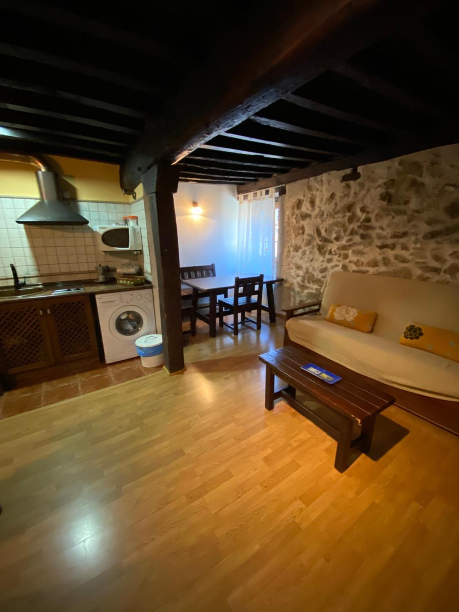 Apartamentos Rurales La Antigua Fonda Candelario Luaran gambar