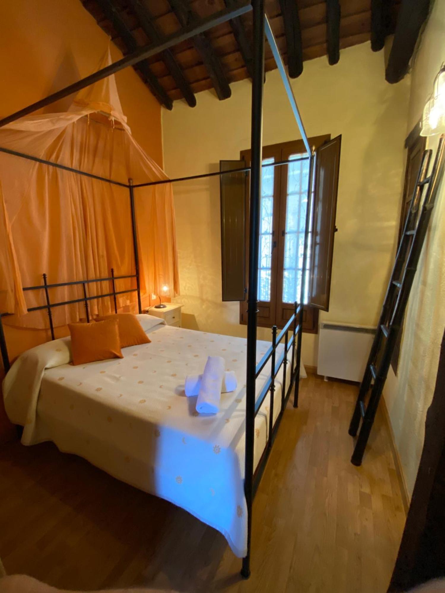 Apartamentos Rurales La Antigua Fonda Candelario Luaran gambar