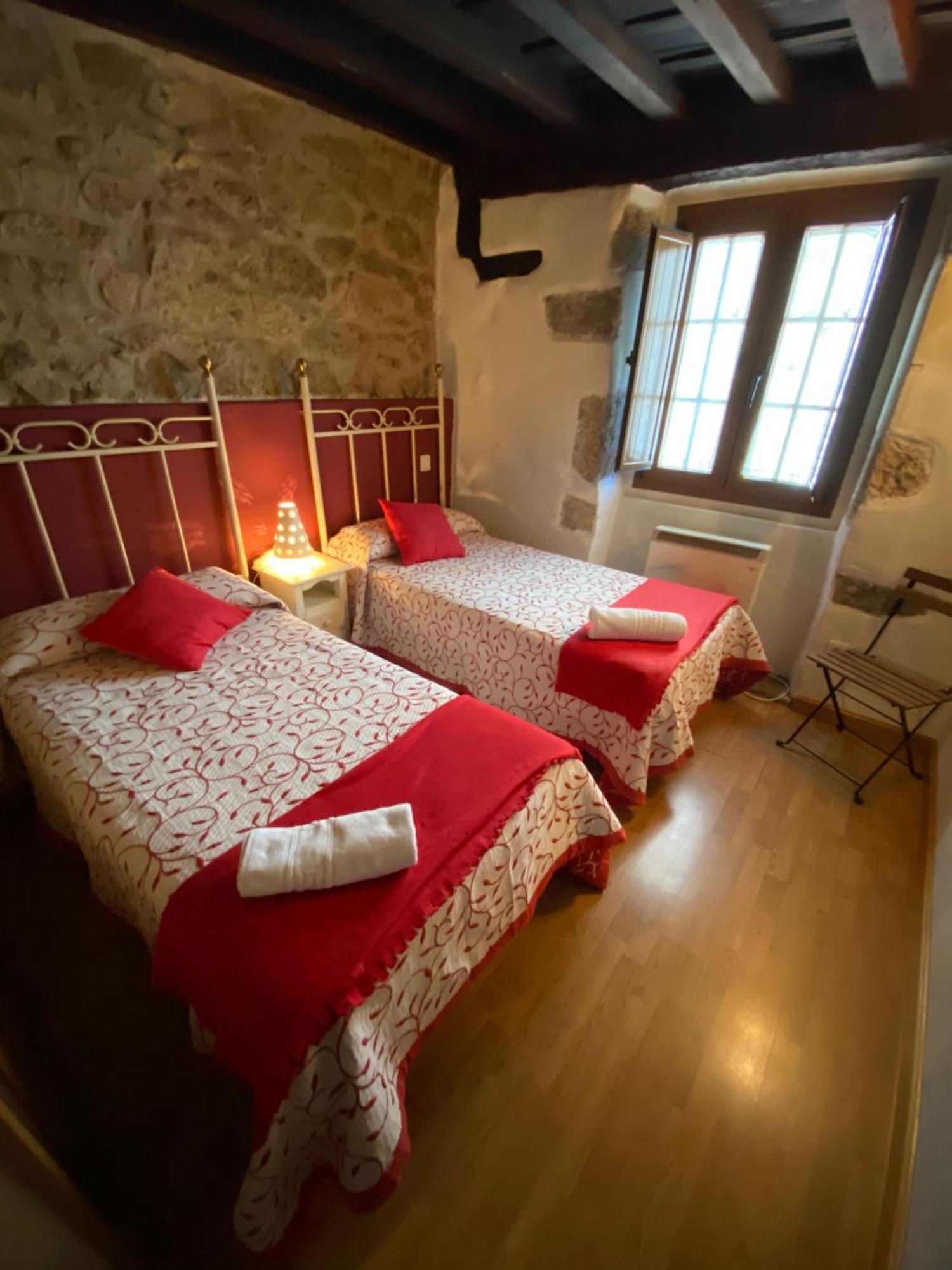 Apartamentos Rurales La Antigua Fonda Candelario Luaran gambar