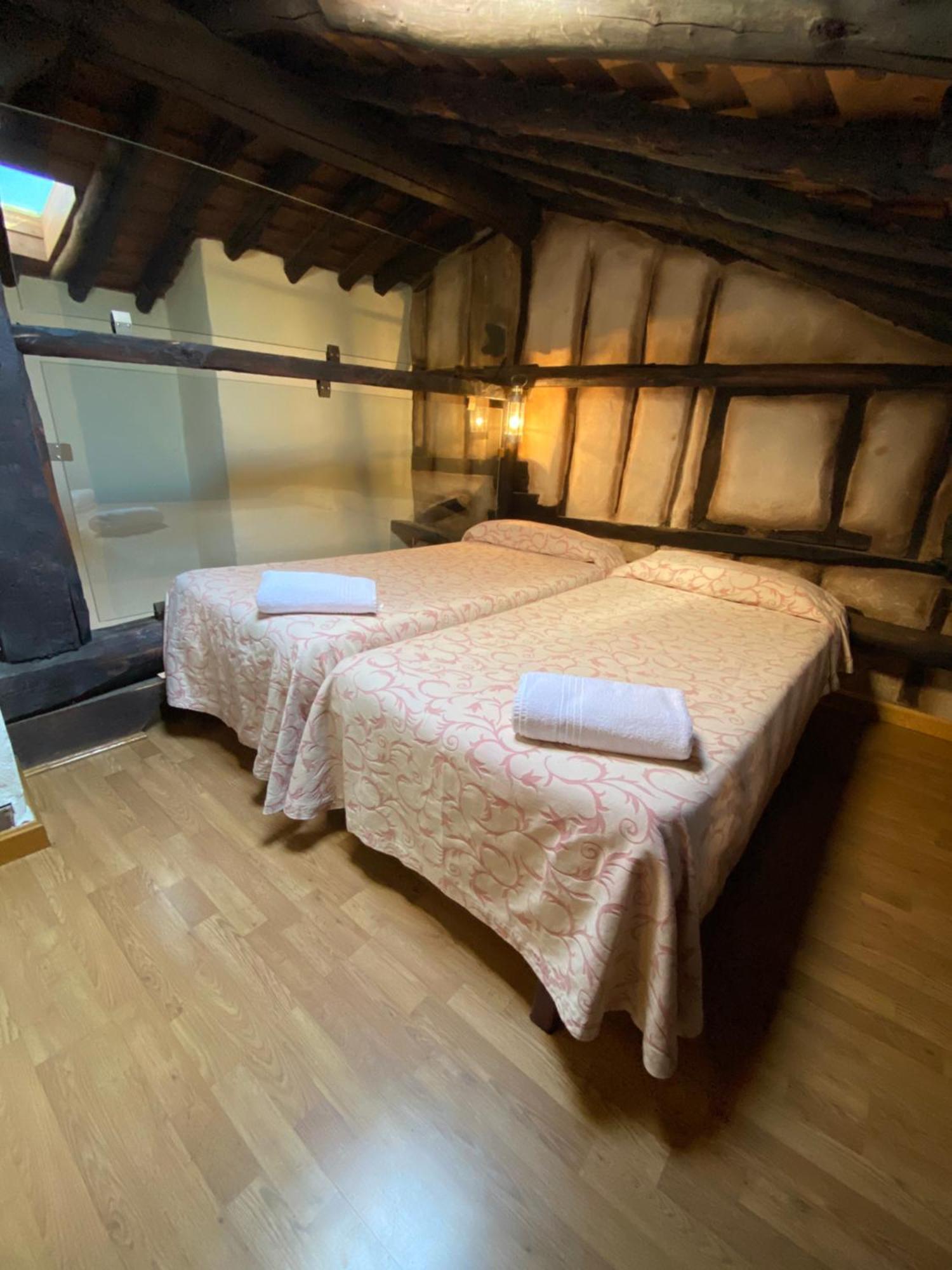 Apartamentos Rurales La Antigua Fonda Candelario Luaran gambar